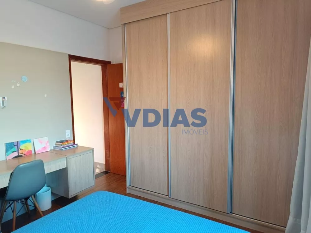 Casa de Condomínio à venda com 3 quartos, 1600m² - Foto 23