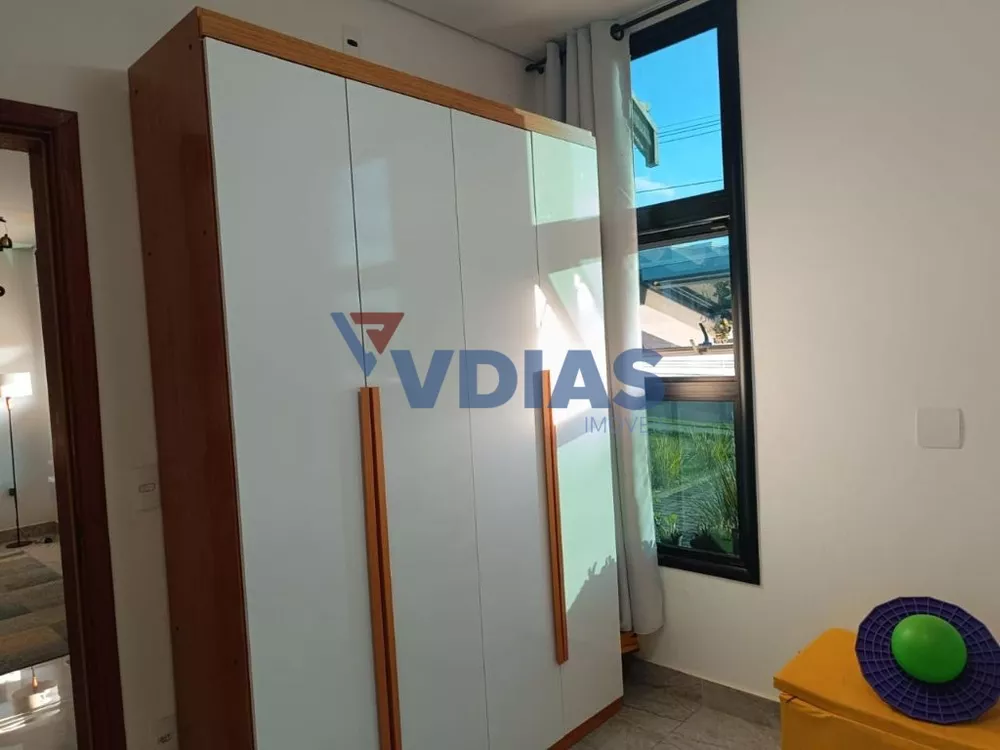 Casa de Condomínio à venda com 3 quartos, 1600m² - Foto 19