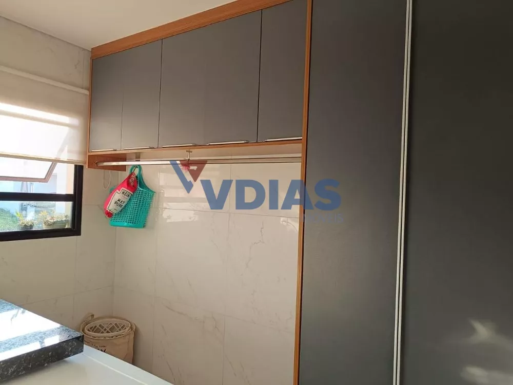 Casa de Condomínio à venda com 3 quartos, 1600m² - Foto 13