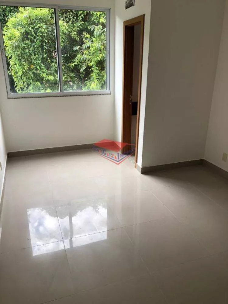 Apartamento à venda com 3 quartos, 107m² - Foto 13