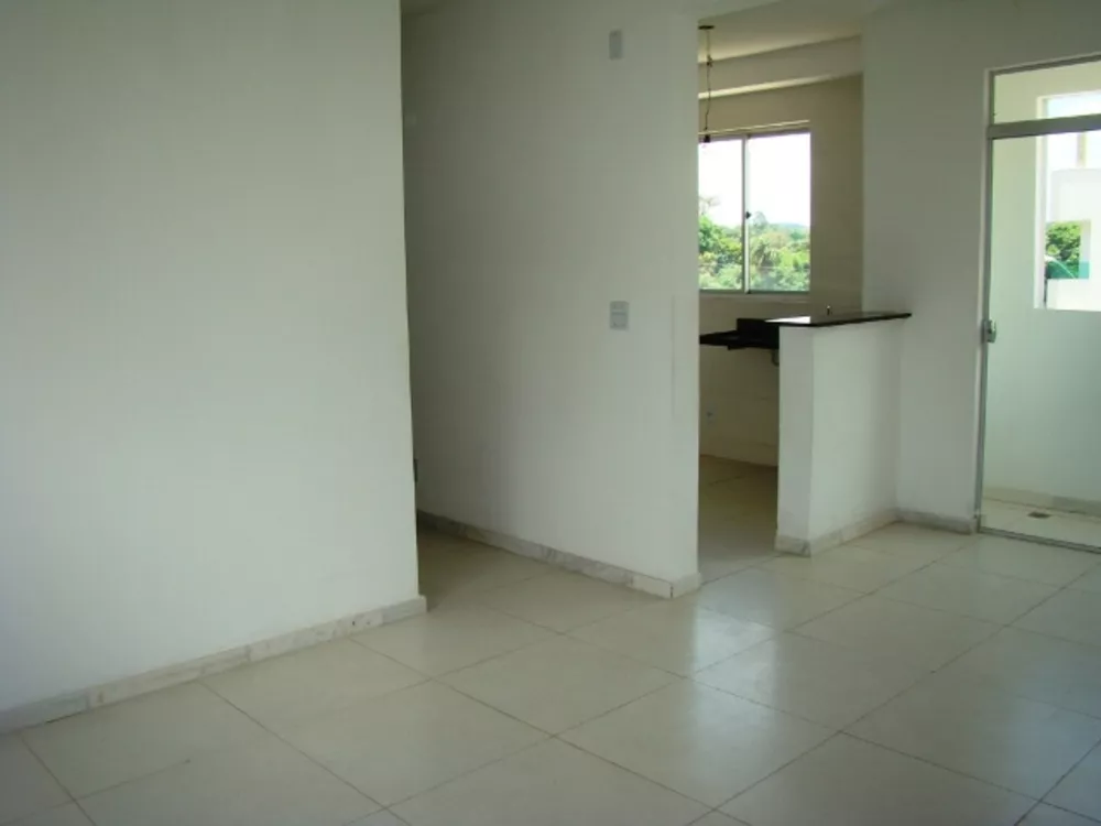 Apartamento à venda com 3 quartos, 93m² - Foto 1