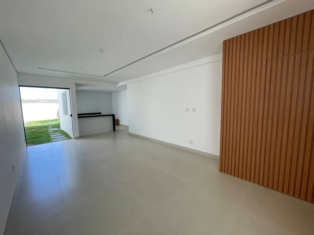 Casa, 3 quartos, 121 m² - Foto 2