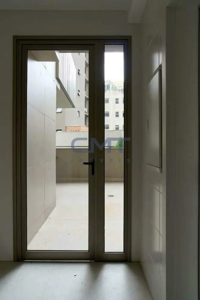 Apartamento, 4 quartos, 247 m² - Foto 2