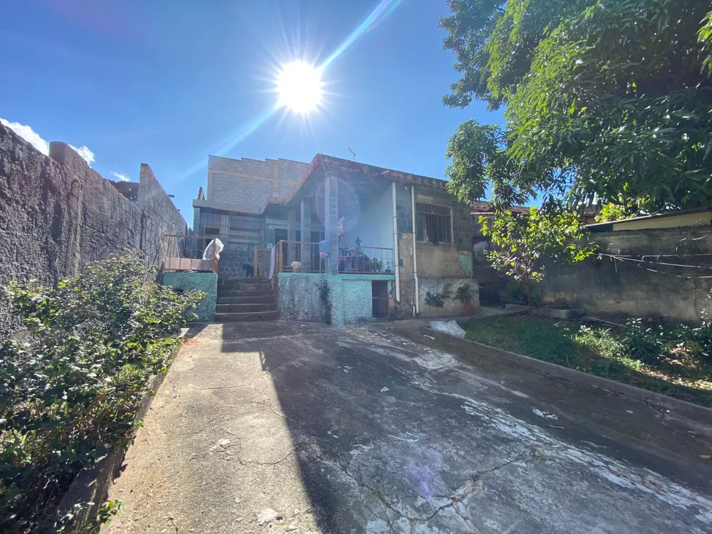 Casa, 2 quartos, 360 m² - Foto 1