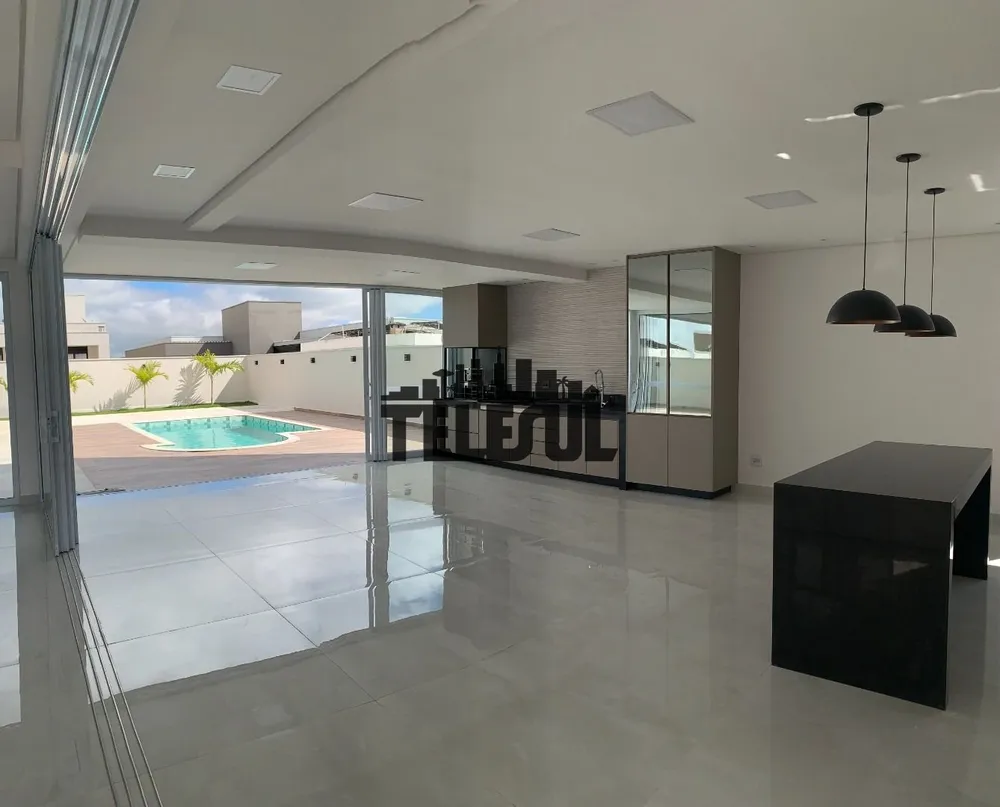 Casa, 4 quartos, 650 m² - Foto 1