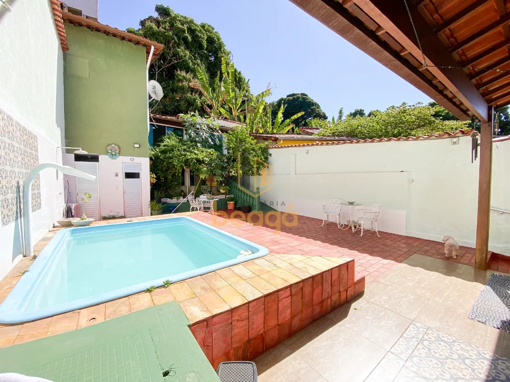 Casa, 4 quartos, 247 m² - Foto 2