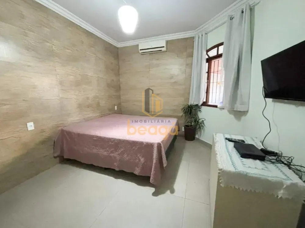 Casa, 3 quartos, 242 m² - Foto 11
