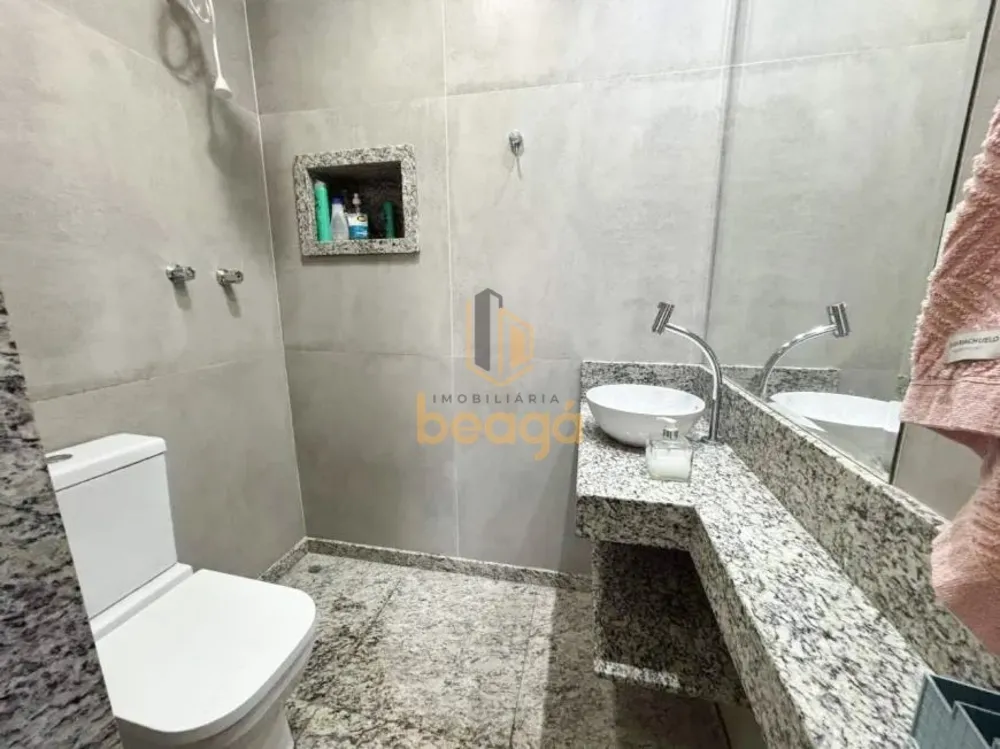 Casa, 3 quartos, 242 m² - Foto 5