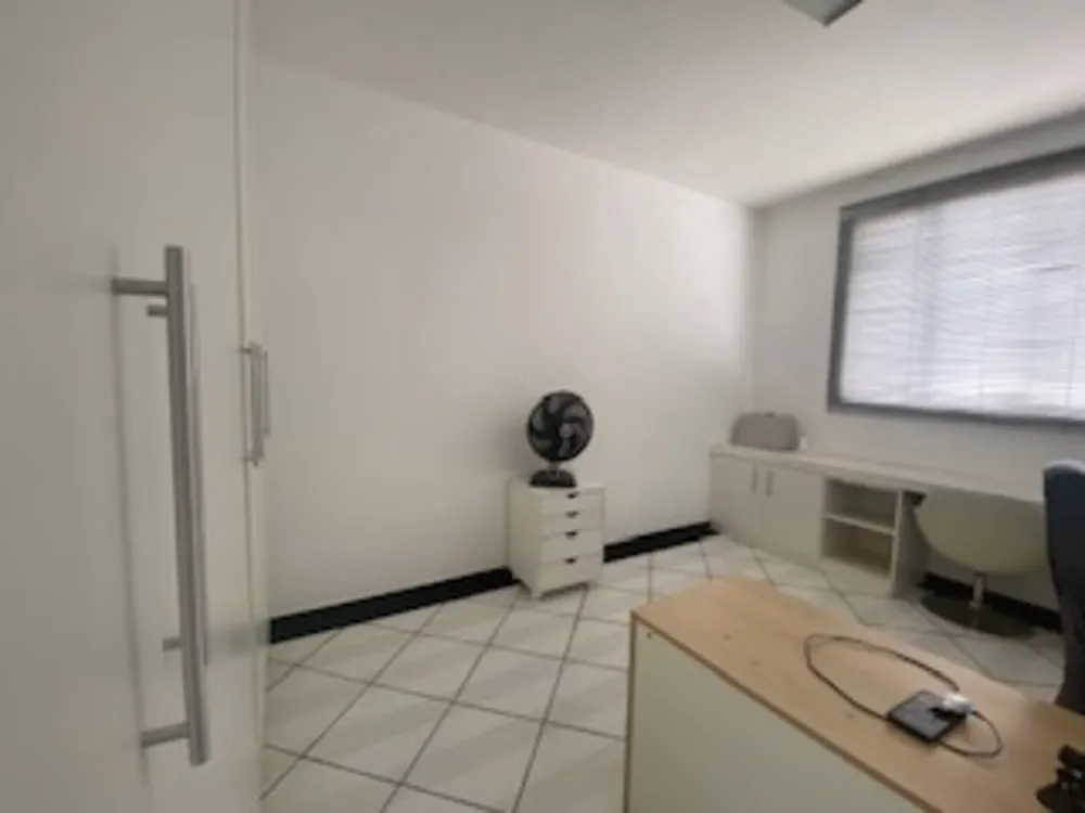 Casa, 4 quartos, 250 m² - Foto 11