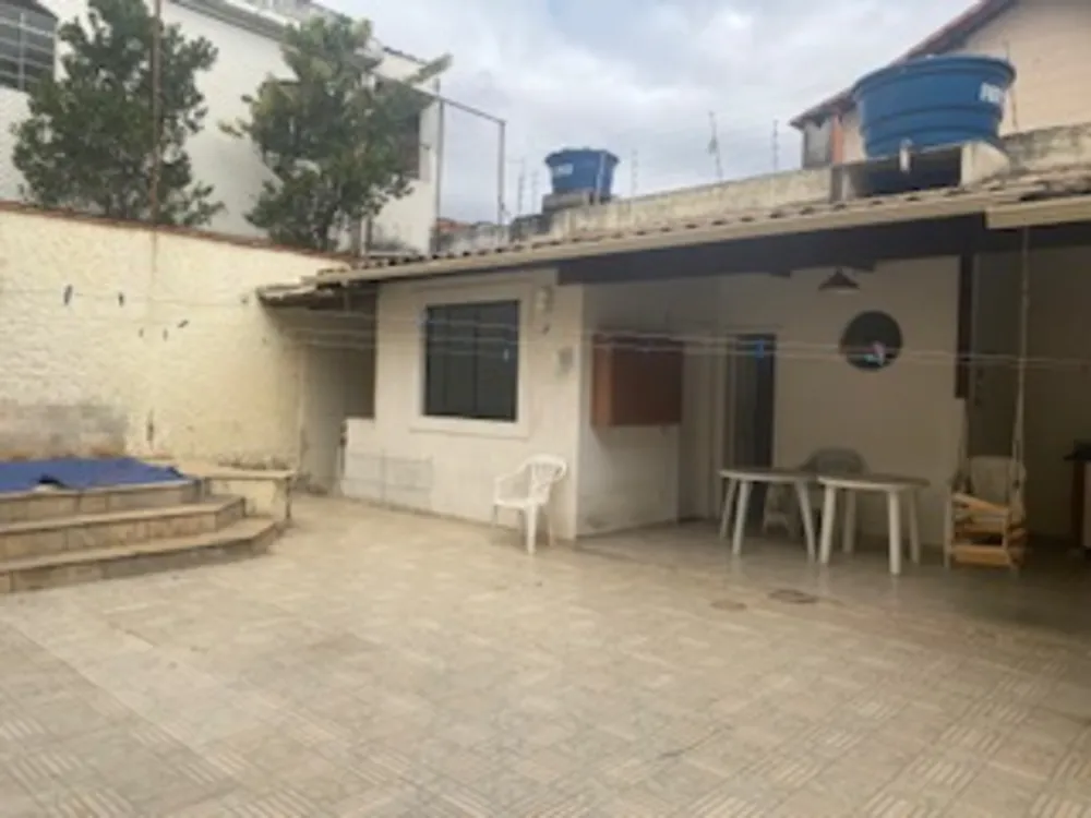 Casa, 4 quartos, 250 m² - Foto 4