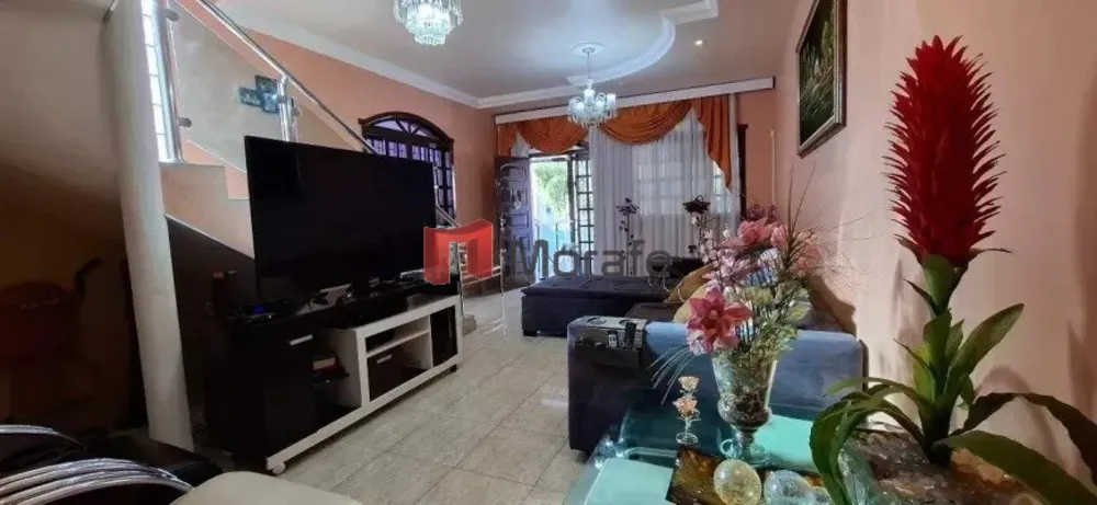 Casa, 3 quartos, 185 m² - Foto 1