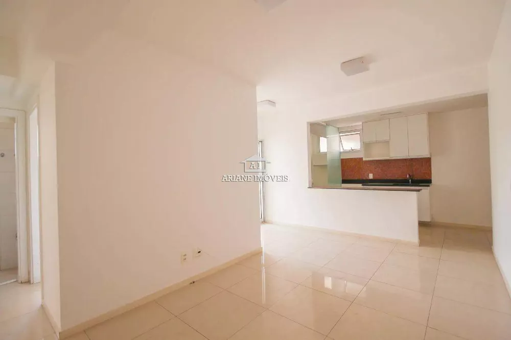 Apartamento à venda com 2 quartos, 65m² - Foto 4