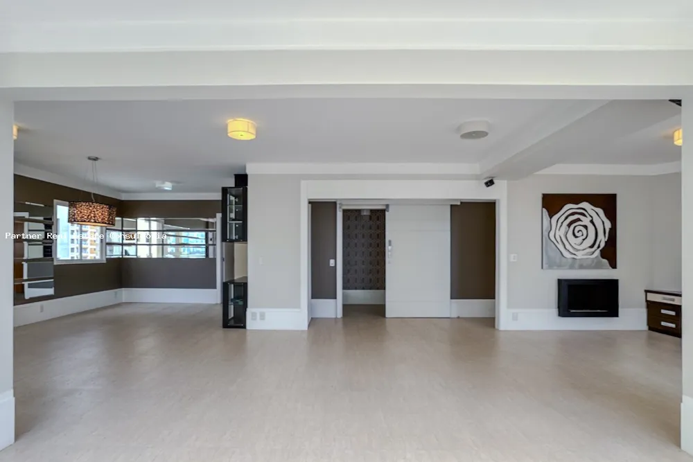 Apartamento, 3 quartos, 198 m² - Foto 2