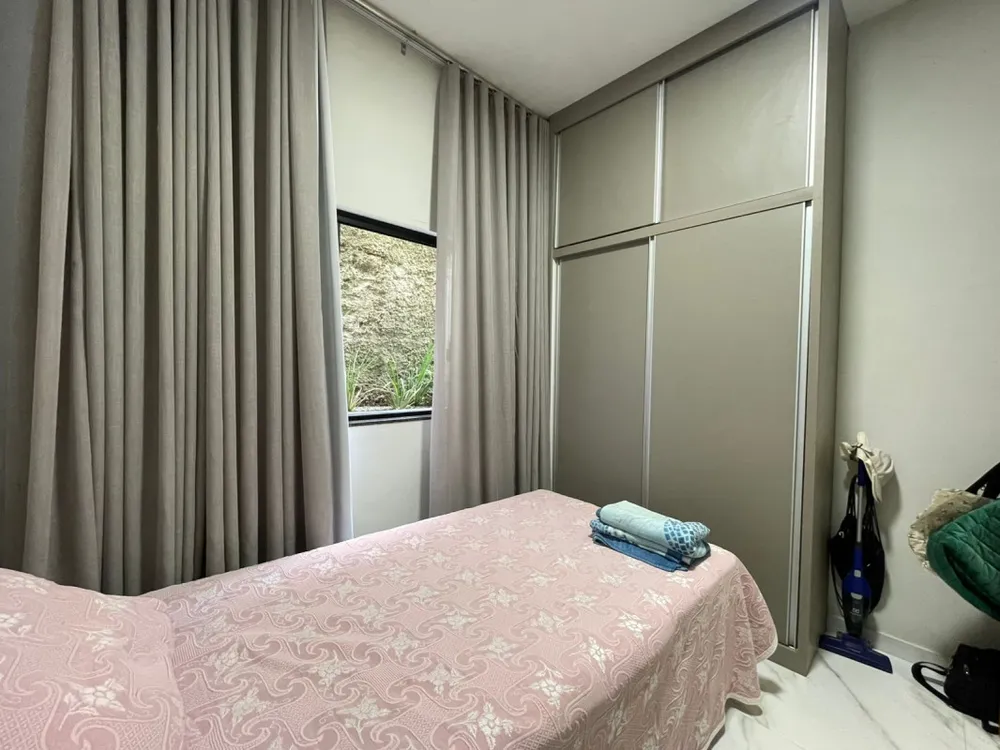 Casa, 3 quartos, 200 m² - Foto 13