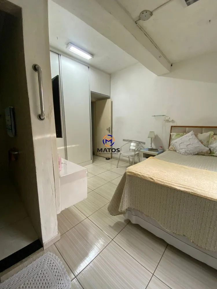 Casa, 3 quartos, 266 m² - Foto 1