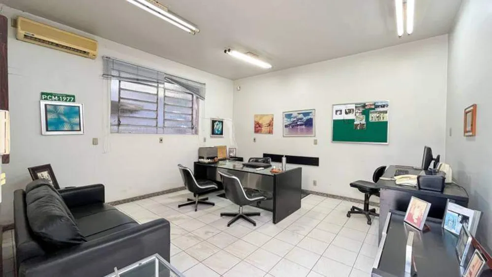 Casa, 4 quartos, 1023 m² - Foto 1