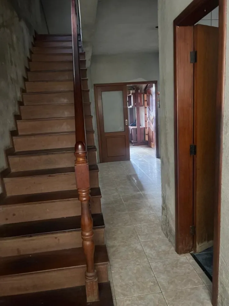 Casa, 5 quartos, 220 m² - Foto 3