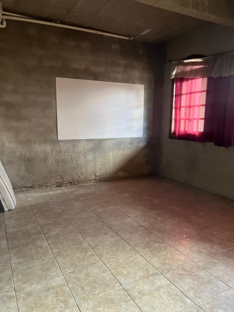 Casa, 5 quartos, 220 m² - Foto 2