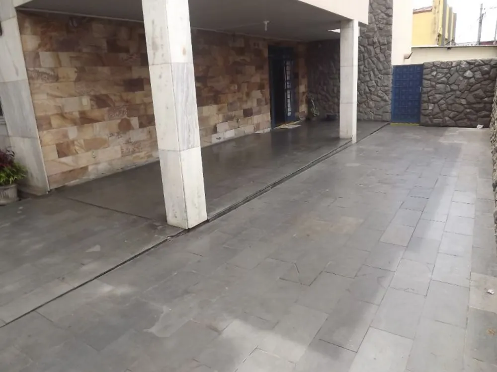 Casa, 5 quartos, 330 m² - Foto 2