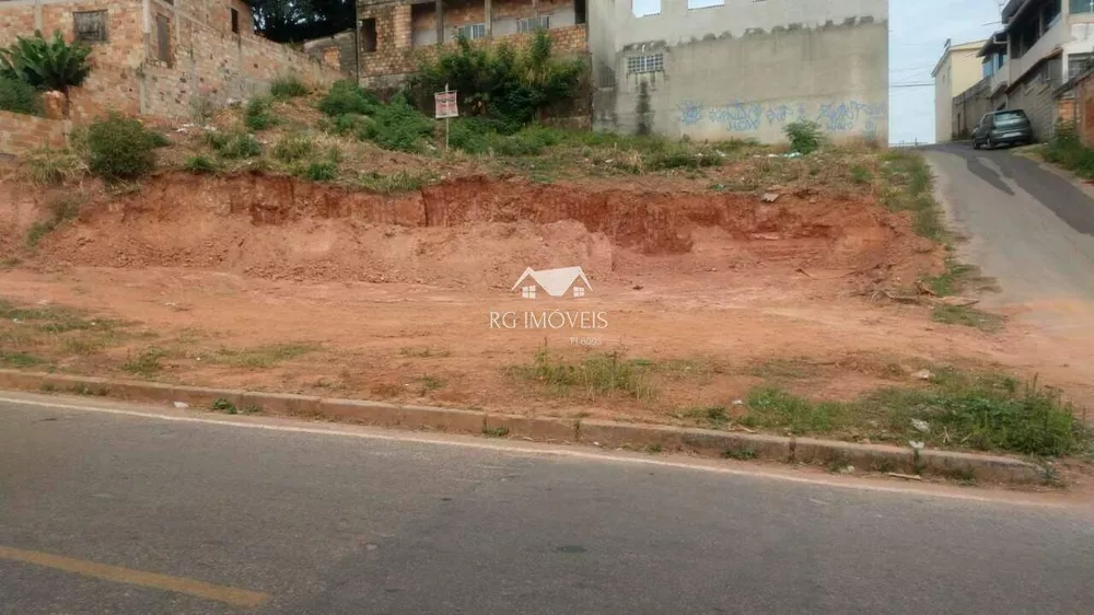 Terreno à venda, 360m² - Foto 1