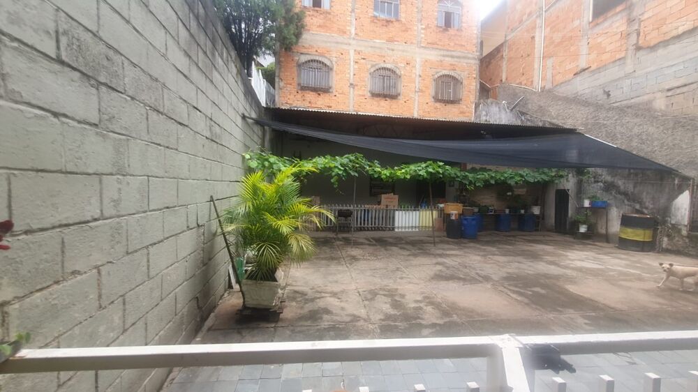 Casa à venda com 7 quartos, 420m² - Foto 14