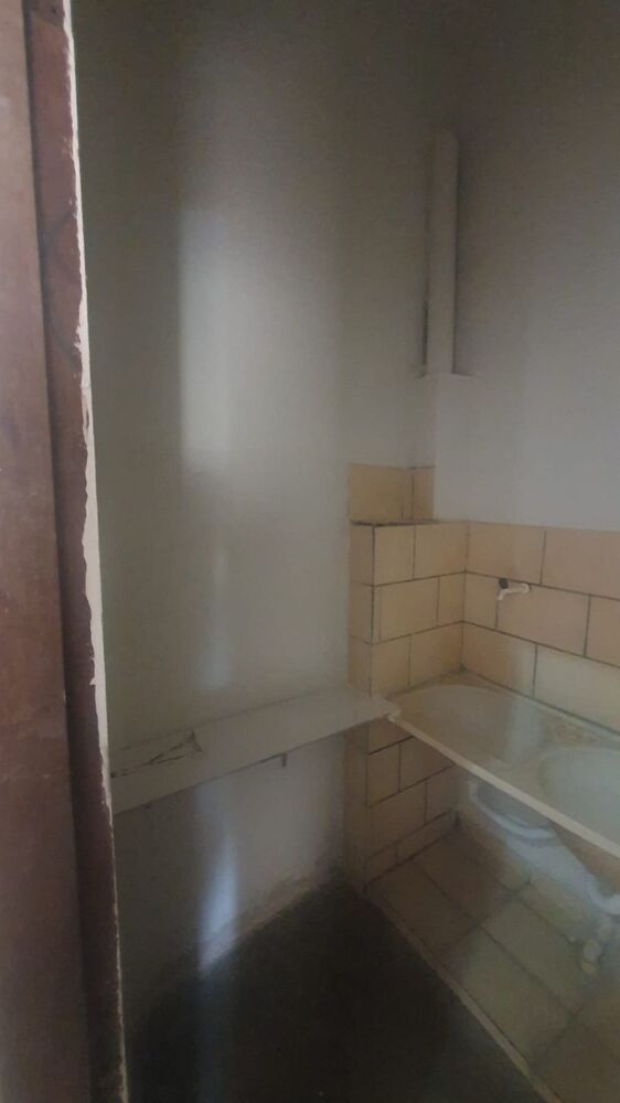 Casa à venda com 7 quartos, 420m² - Foto 2
