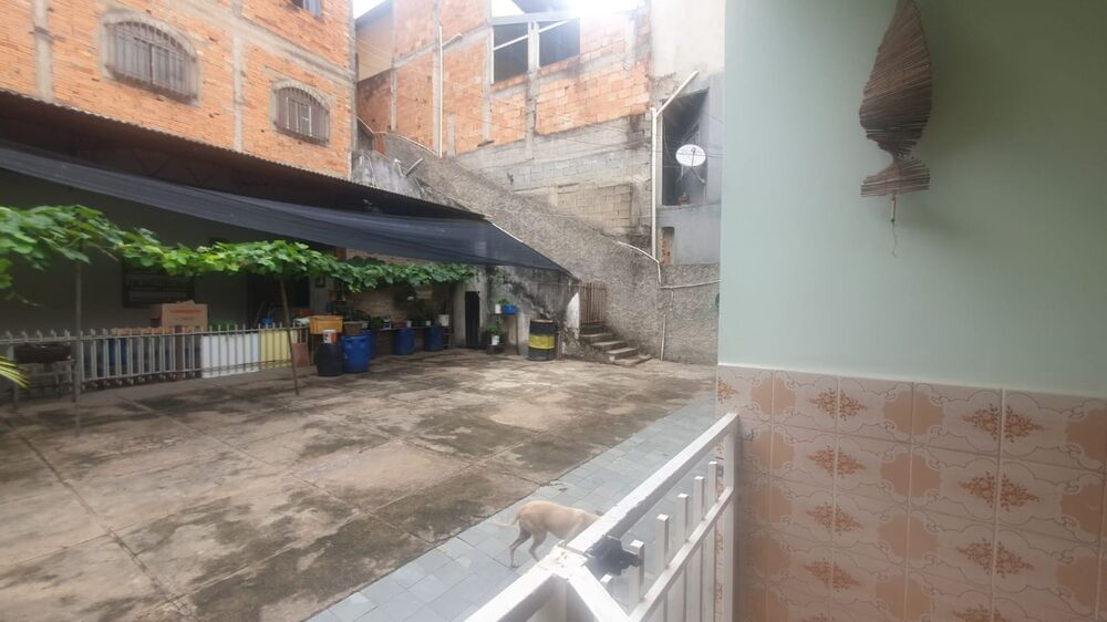 Casa à venda com 7 quartos, 420m² - Foto 24