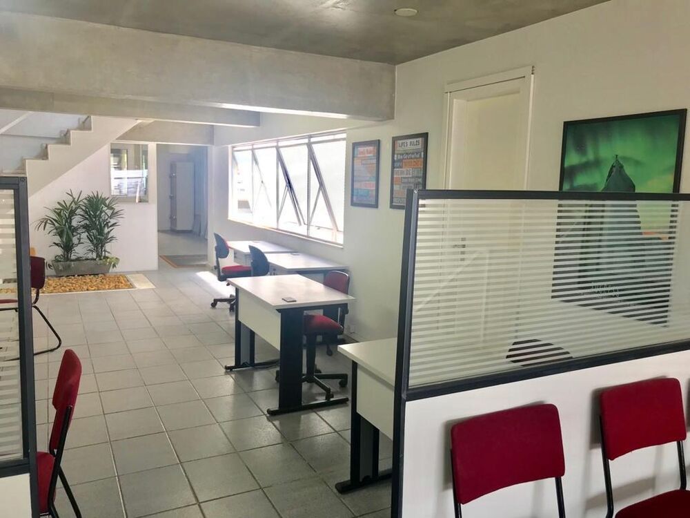 Loja-Salão para alugar, 300m² - Foto 1