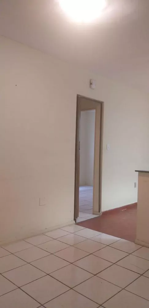 Apartamento à venda com 2 quartos, 50m² - Foto 1