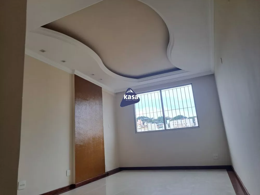 Apartamento para alugar com 3 quartos, 90m² - Foto 1