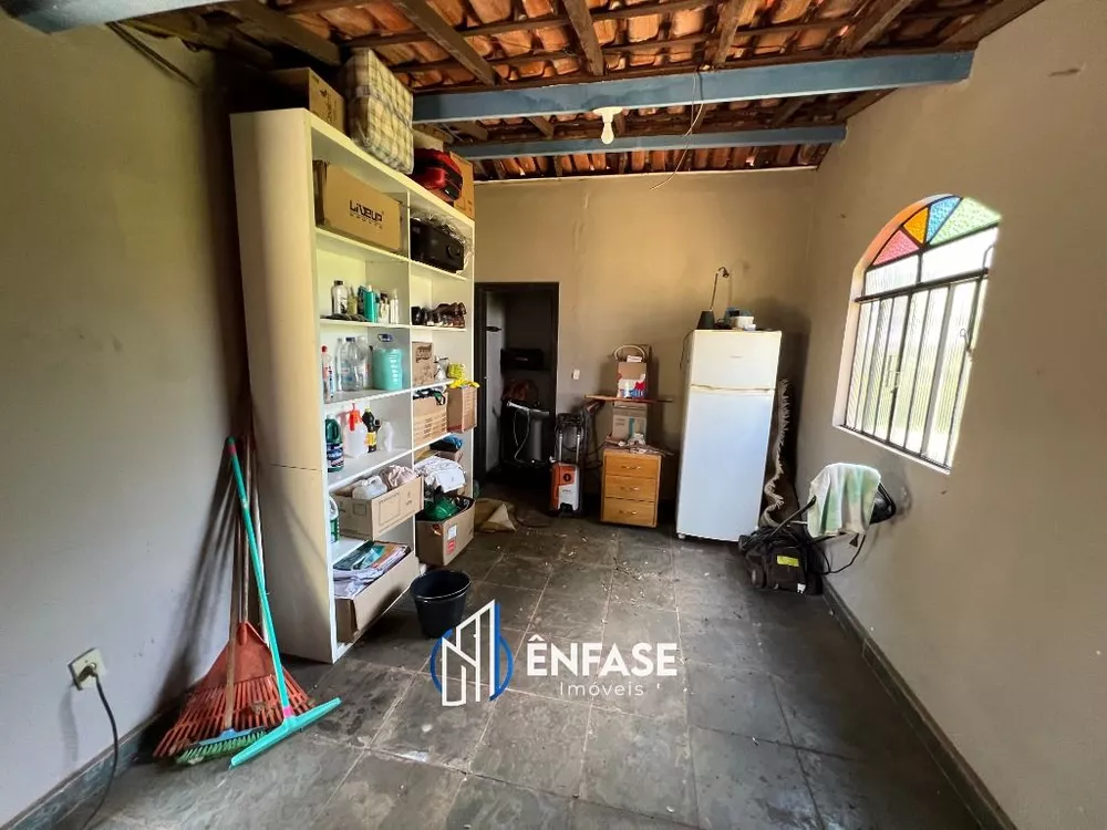 Chácara à venda com 3 quartos, 3000m² - Foto 15