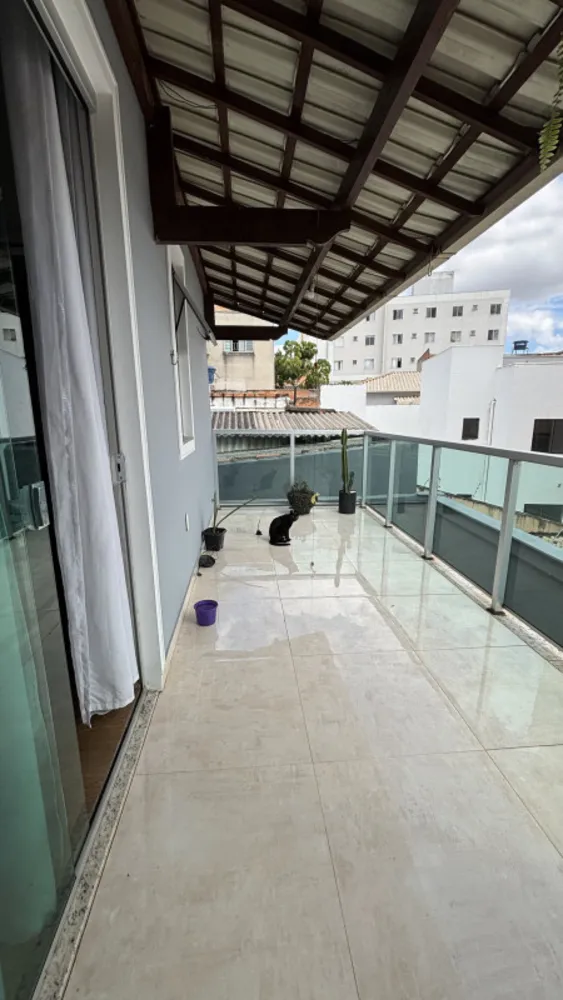 Casa, 3 quartos, 213 m² - Foto 1