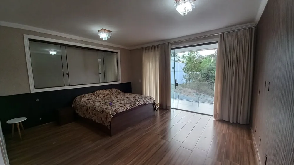 Casa, 3 quartos, 300 m² - Foto 8