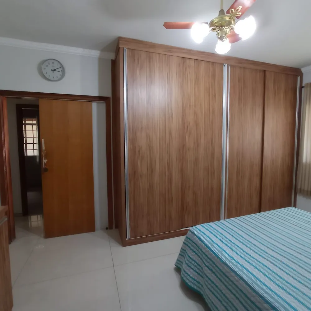 Casa, 4 quartos, 214 m² - Foto 5
