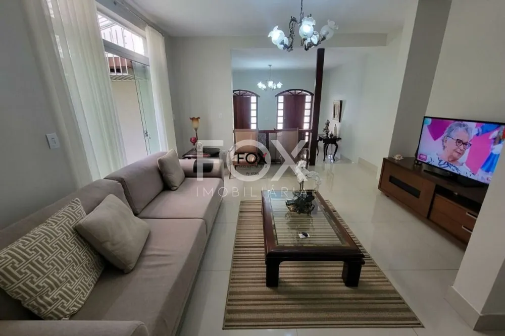 Casa, 4 quartos, 284 m² - Foto 3