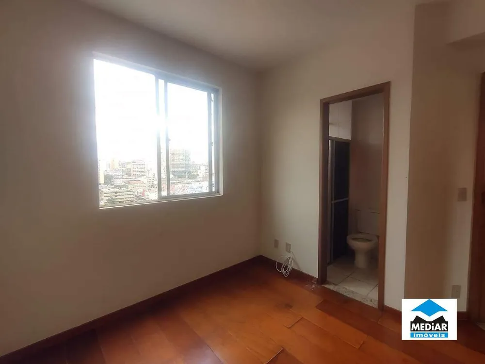 Apartamento, 3 quartos, 79 m² - Foto 2