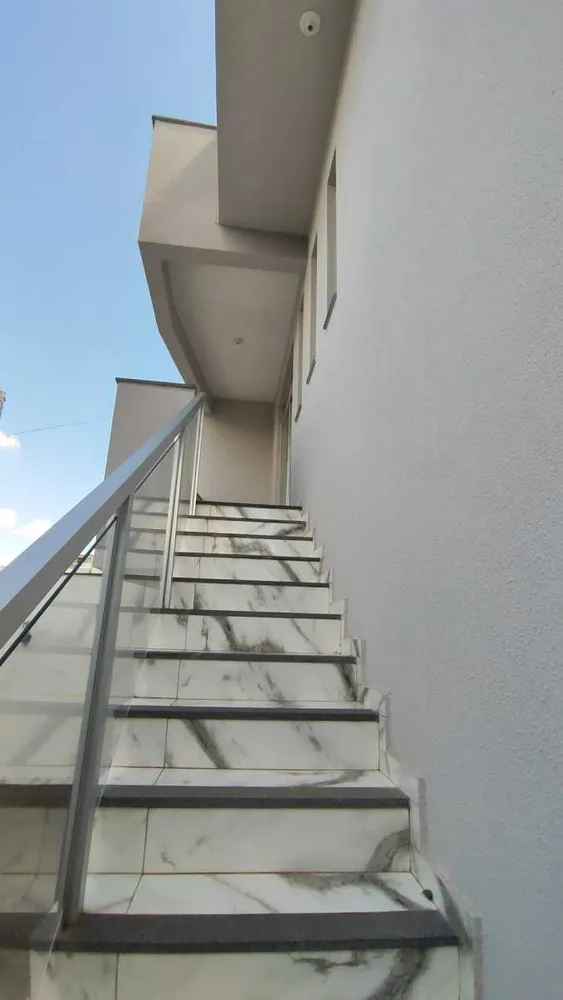 Casa, 3 quartos, 200 m² - Foto 1
