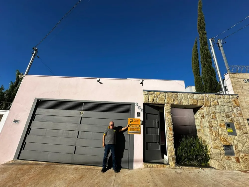Casa, 3 quartos, 240 m² - Foto 1