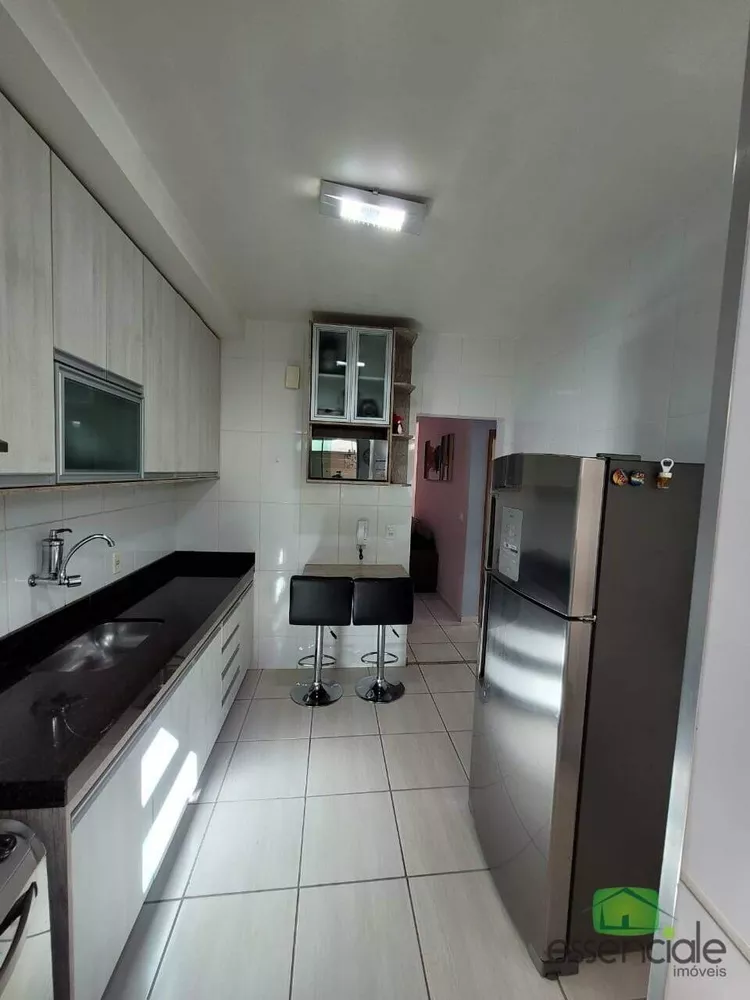 Apartamento à venda com 2 quartos, 55m² - Foto 13