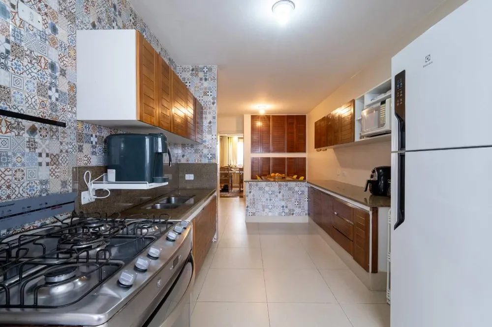 Cobertura, 3 quartos, 227 m² - Foto 3