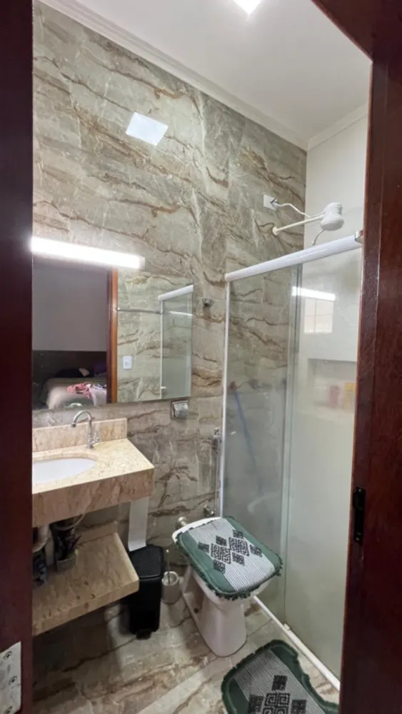 Casa, 3 quartos, 252 m² - Foto 3
