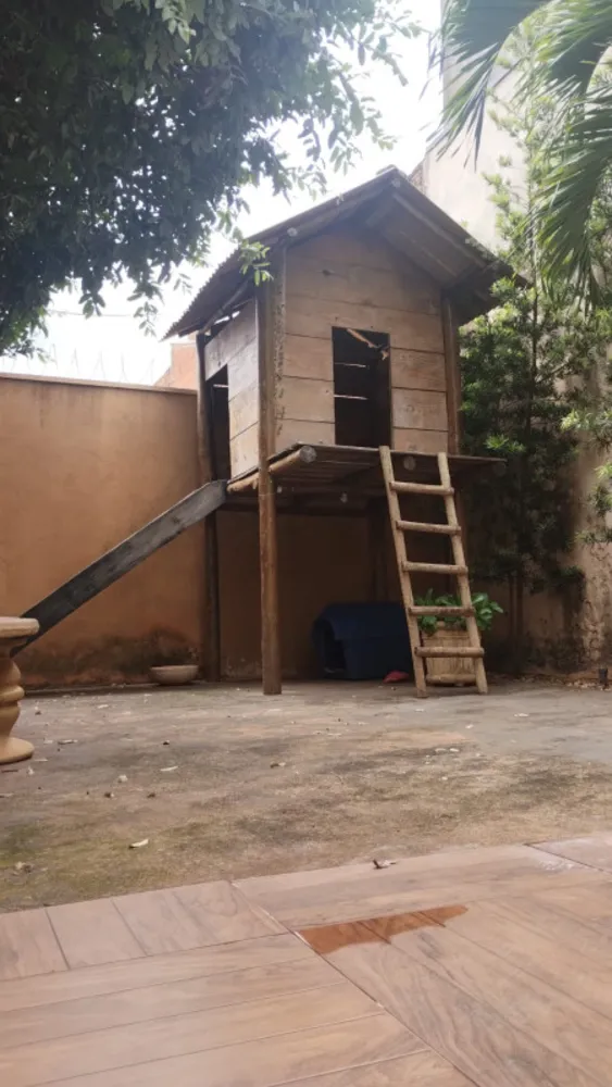 Casa, 3 quartos, 252 m² - Foto 11