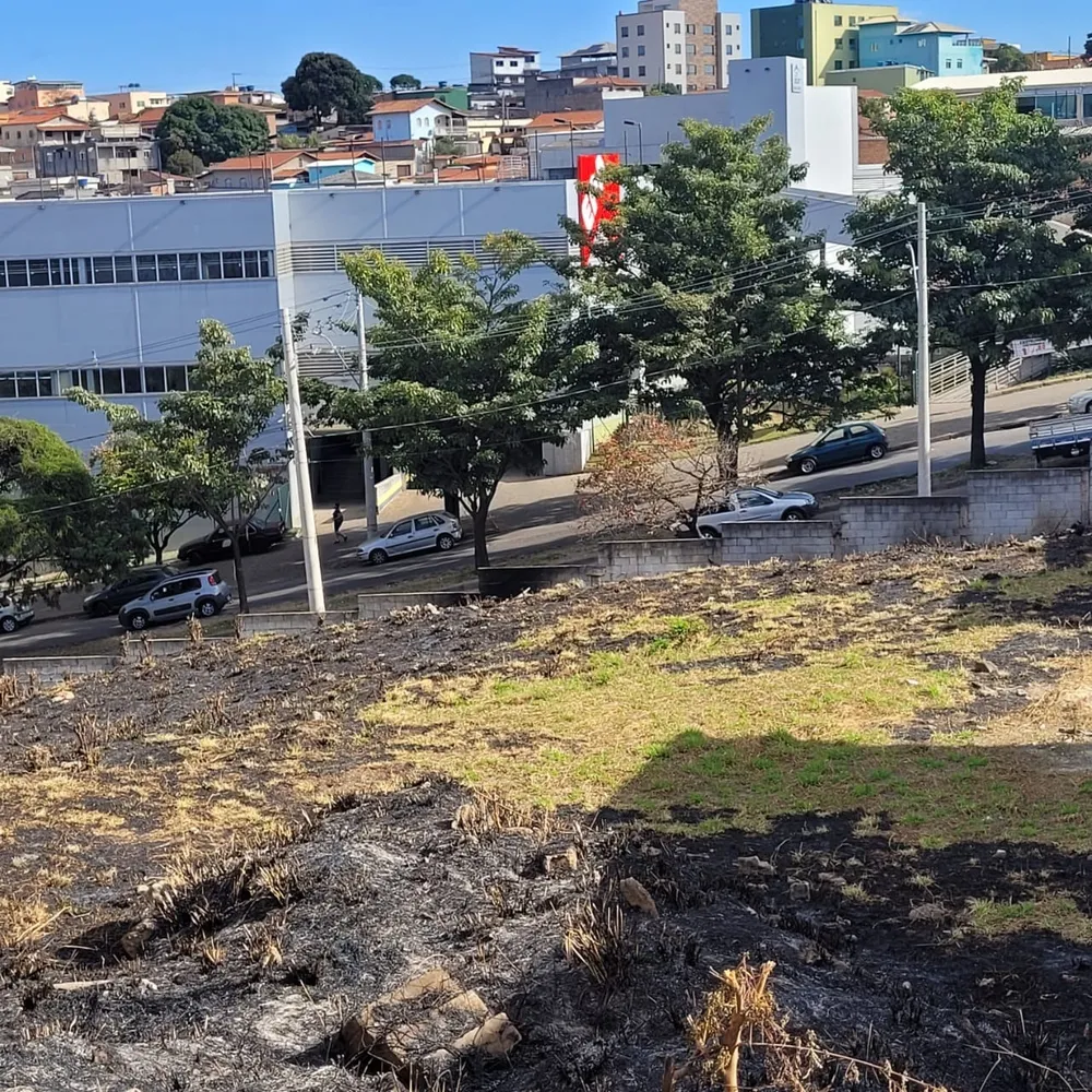 Terreno, 1981 m² - Foto 2