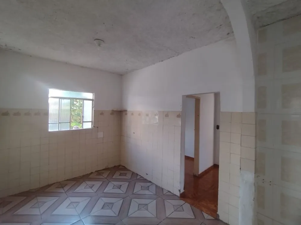 Casa, 6 quartos, 360 m² - Foto 2