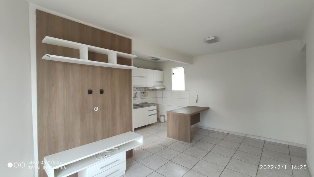 Apartamento à venda com 2 quartos - Foto 1