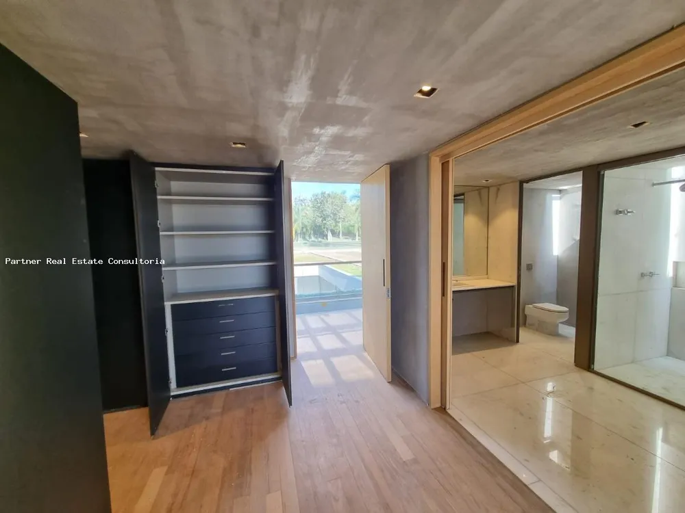 Casa, 6 quartos, 3056 m² - Foto 11