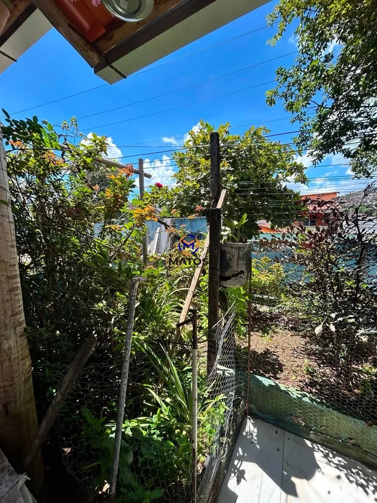 Casa, 3 quartos, 240 m² - Foto 1