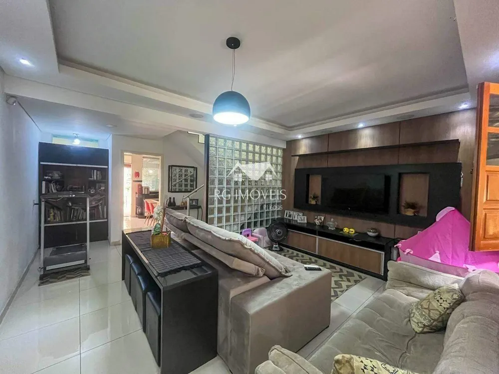 Casa, 3 quartos, 96 m² - Foto 2