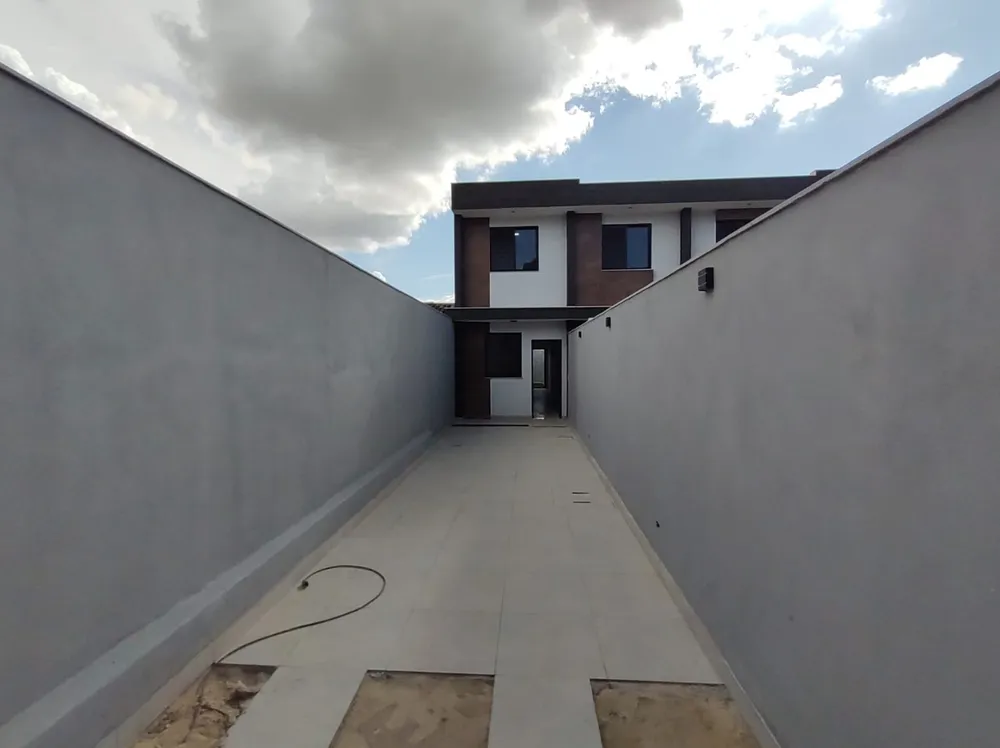Casa, 2 quartos, 76 m² - Foto 1