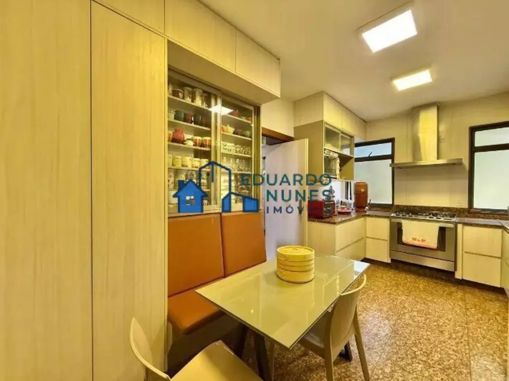 Apartamento, 4 quartos, 268 m² - Foto 1